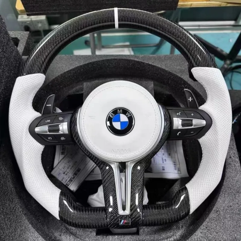 Flat Bottomed Genuine Carbon Fiber M5 5 6 7 Series F10 F11 F18 F90 F06 F07 Steering Wheel | YINGGENE Flat Bottomed Genuine Carbon Fiber M5 5 6 7 Series F10 F11 F18 F90 F06 F07 Steering Wheel โ Custom Steering Wheel